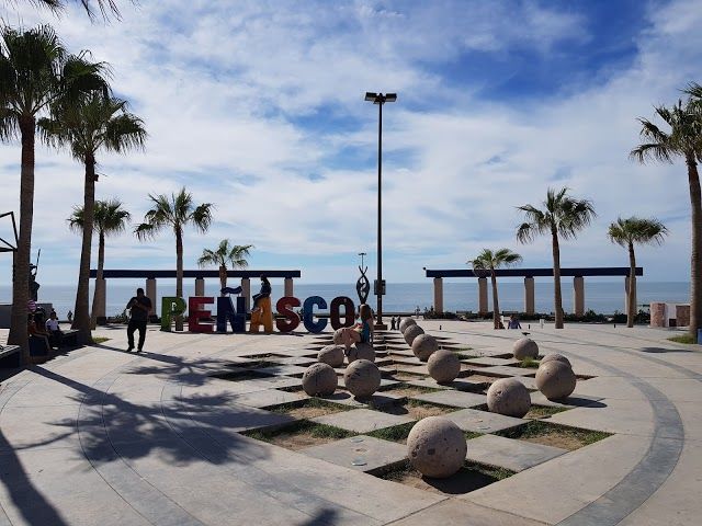 Malecón Fish y Shrimp Market